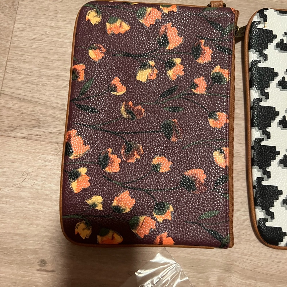 Thirty One Rubie Minis & Wristlet